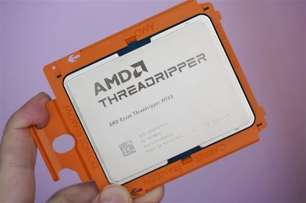 最強(qiáng)桌面CPU！AMD銳龍線程撕裂者9970X/9980X圖賞